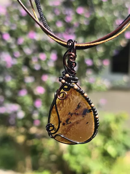 Image de couverture du produit Pendentif ambre