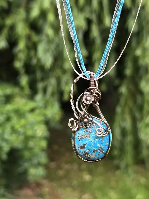 Image d'illustration du produit Pendentif turquoise