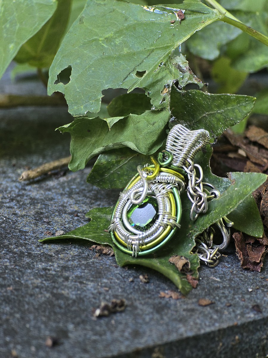 Image d'illustration du produit Pendentif tourmaline verte et argent
