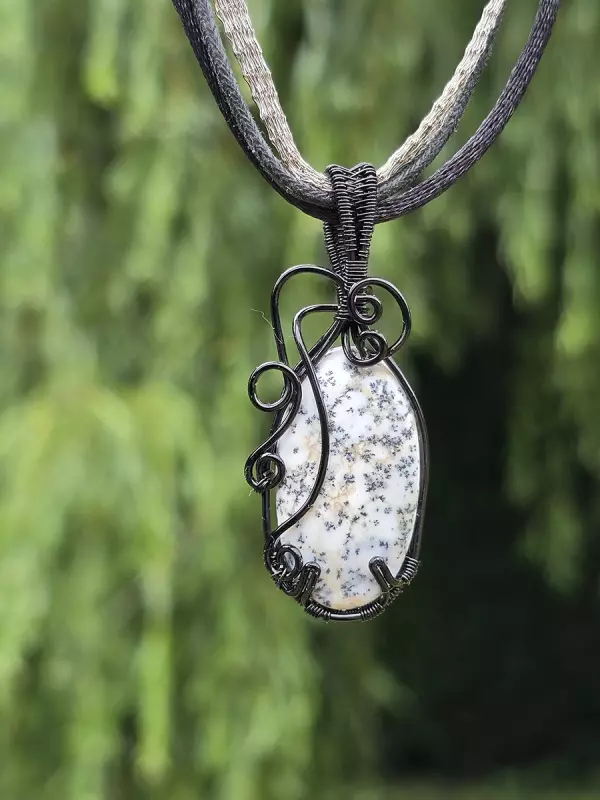Image d'illustration du produit Pendentif agate dendritique