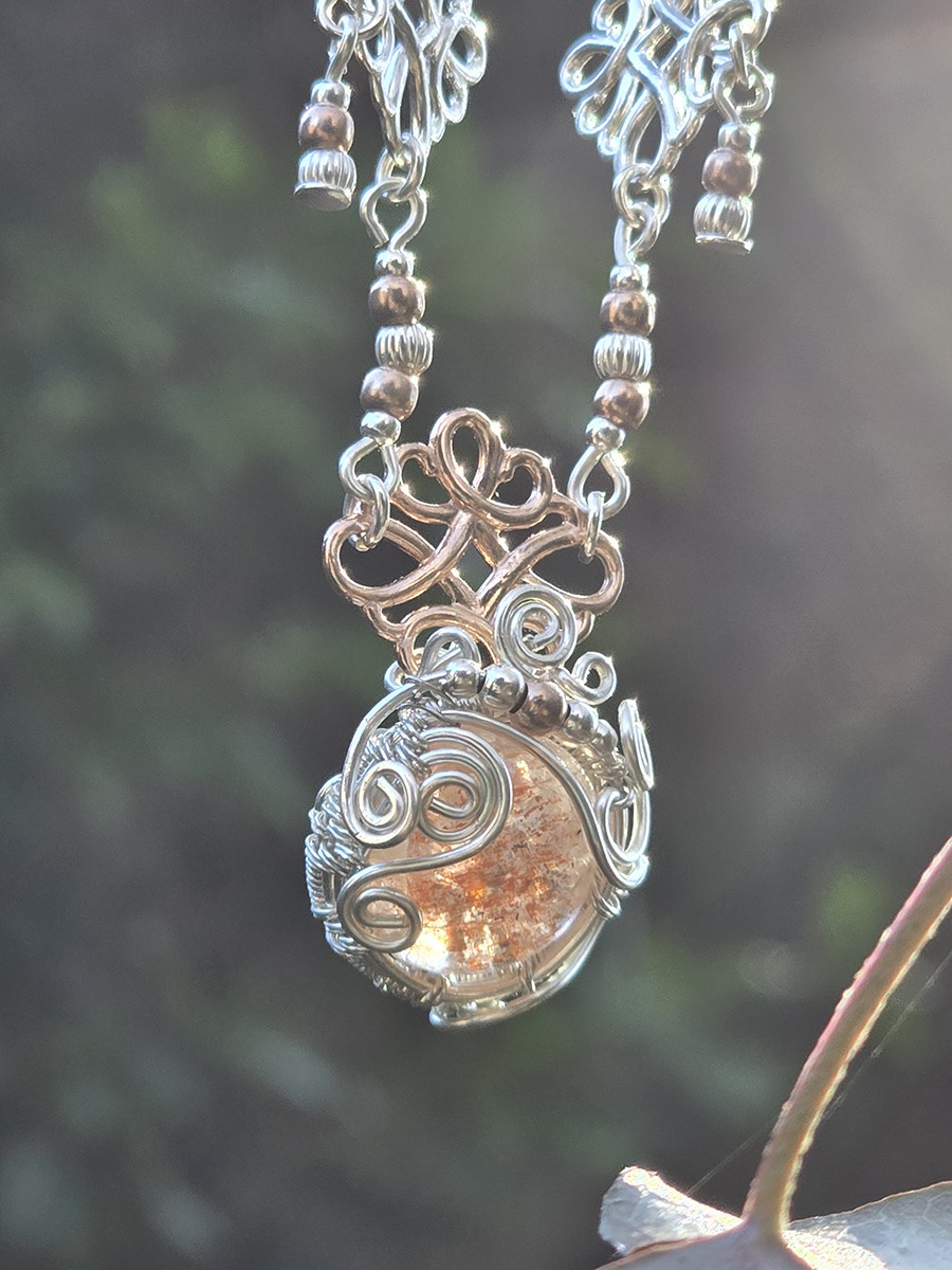 Image d'illustration du produit Collier Héliolite et argent