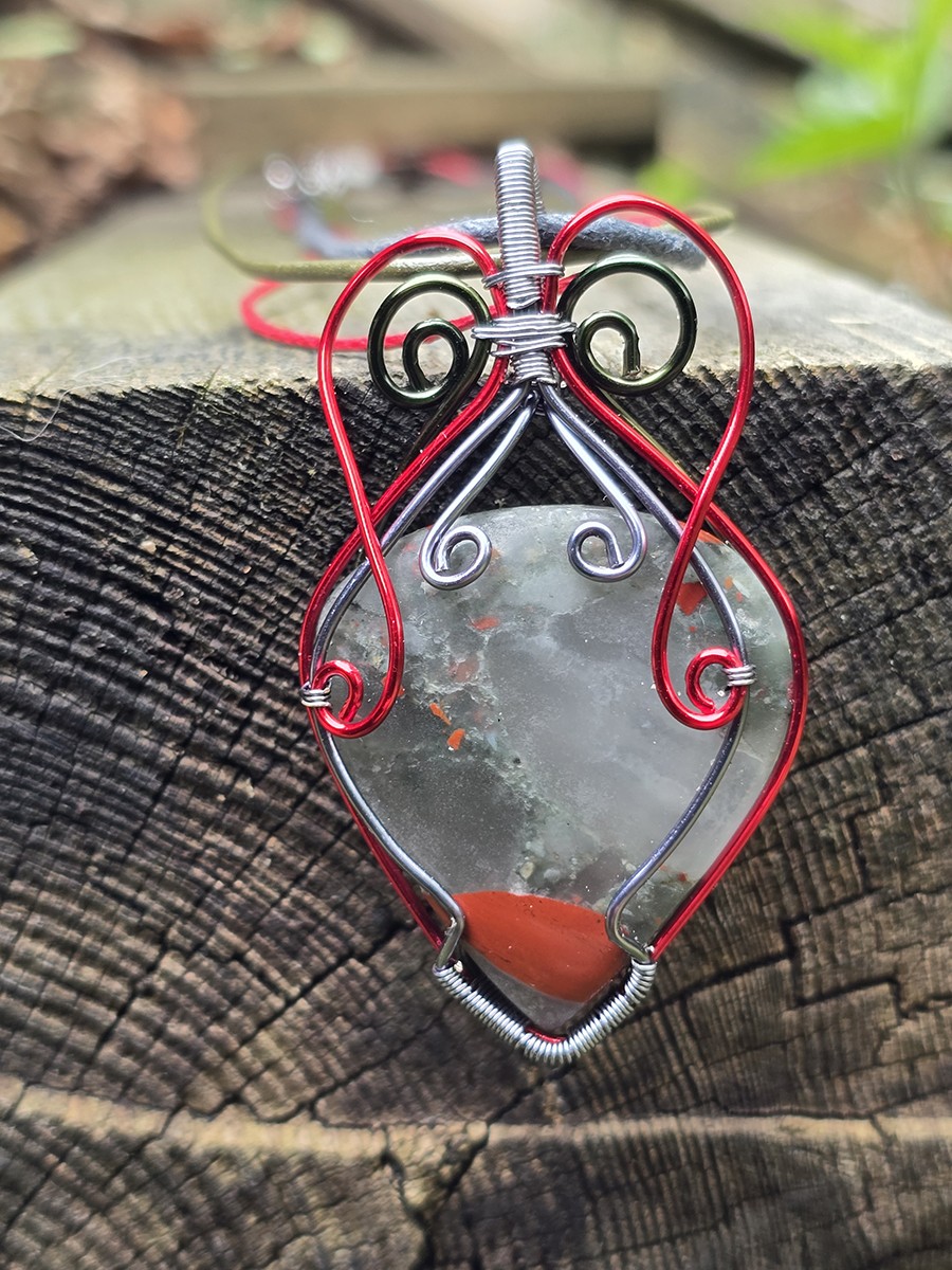 Image de couverture du produit Pendentif agate bloodstone