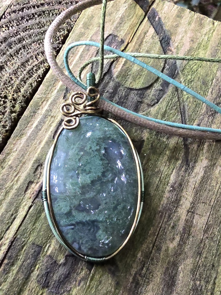 Image d'illustration du produit Pendentif agate mousse