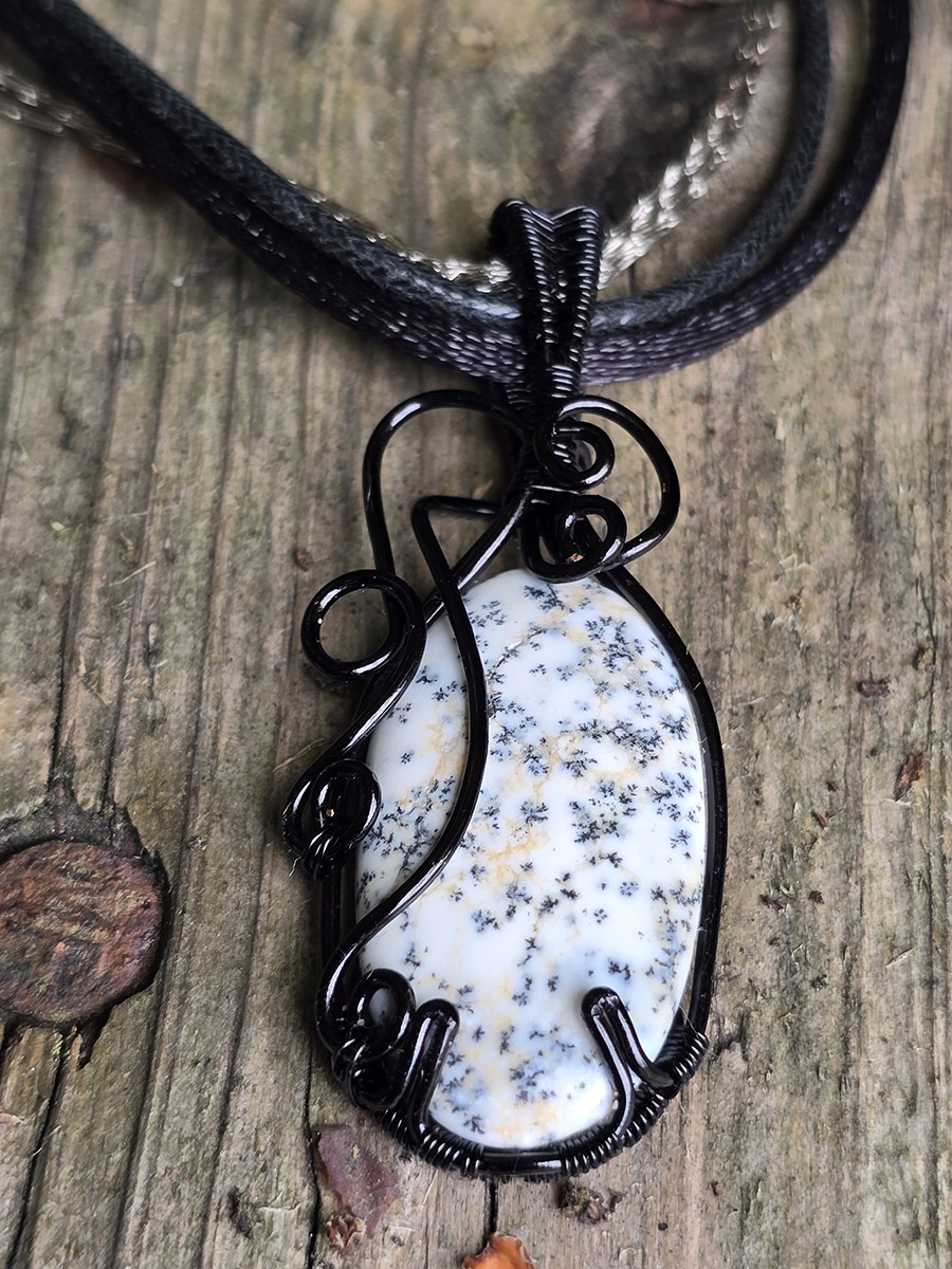 Image d'illustration du produit Pendentif agate dendritique