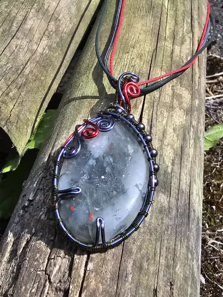 Image de couverture du produit Pendentif agate bloodstone