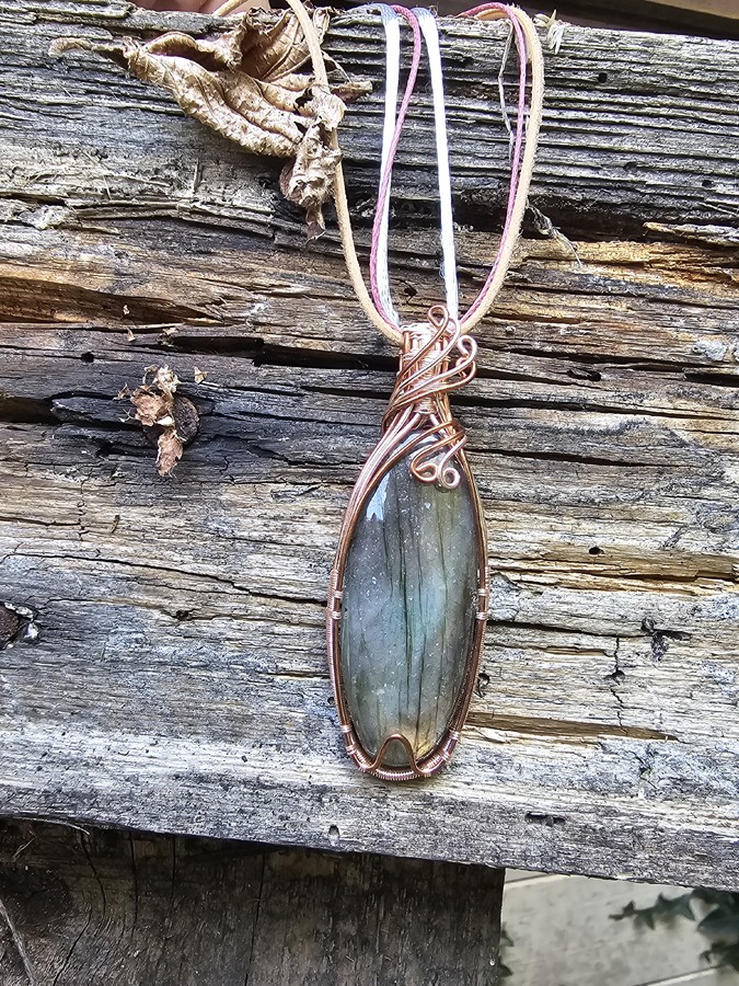 Image d'illustration du produit Pendentif labradorite pastel