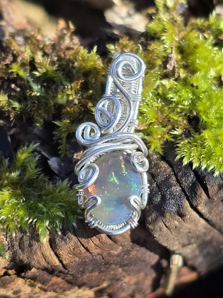 Image de couverture du produit Pendentif opale fumée et argent